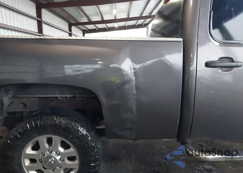 2011 Chevrolet Silverado 2500Hd Lt from USA, damaged, VIN 1GC1KXCG9BF100288